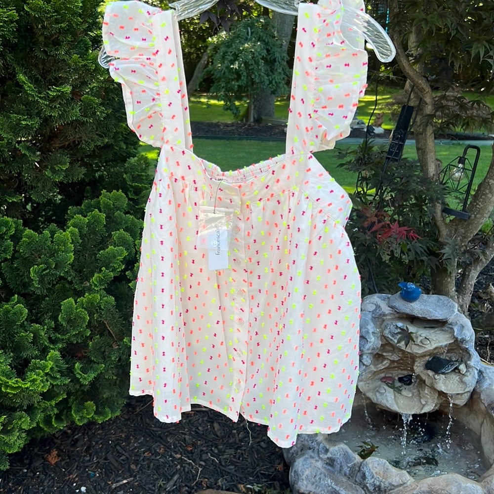 Super cute sleeveless top